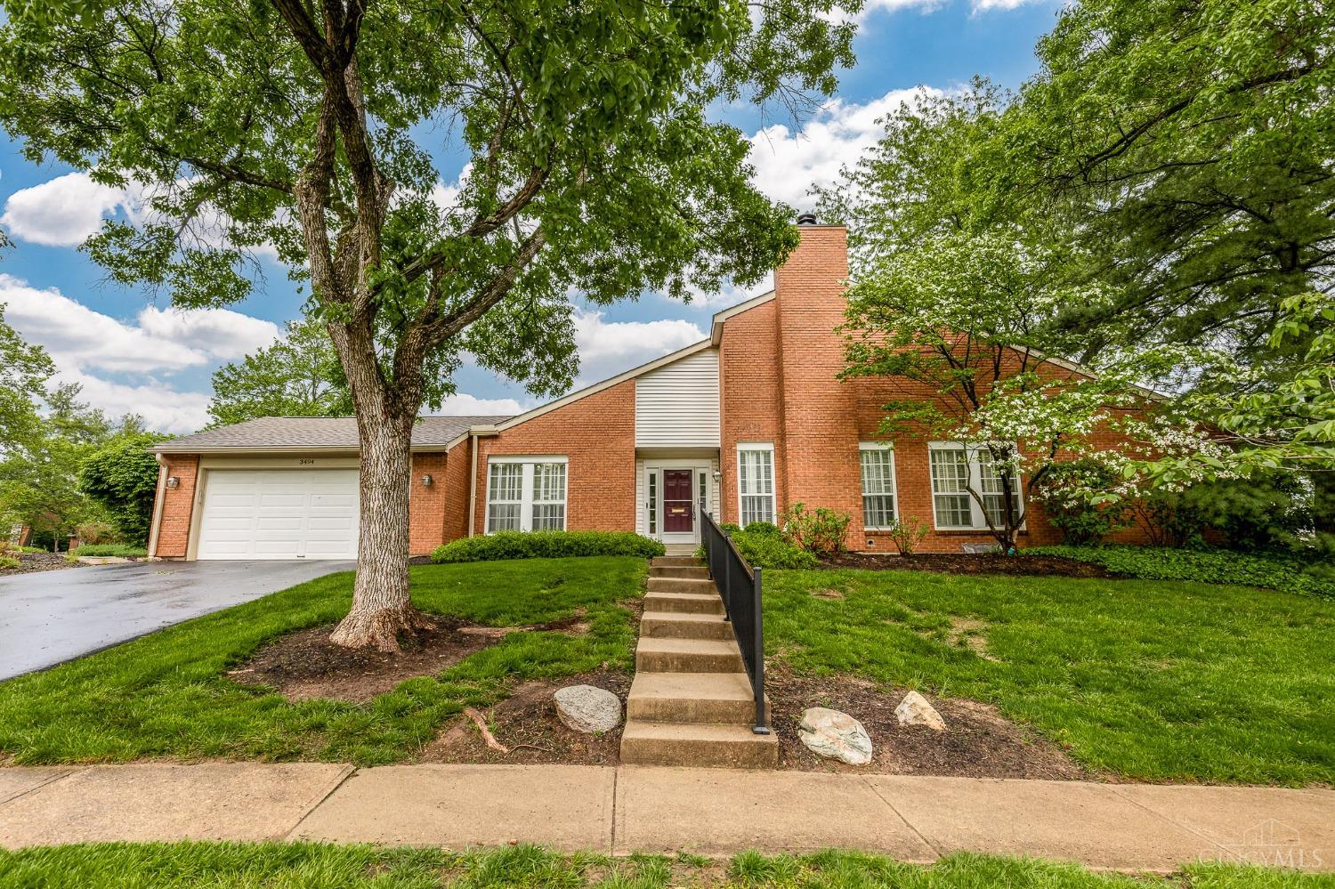 Spacious ranch end-unit condo in sought-after Chestnut Station of Hyde Park*Large & open w/nearly 1,900 SF of finished living space*First floor primary suite*Spacious & sun-filled eat-in KIT*Family room w/built-ins open to dining room*Expansive partially finished LL w/possible 4th BR + full BA*Private rear terrace*Attached 2-car GAR*Prized pool, tennis & clubhouse community w/direct access to Wasson Way shared trail & minutes from Hyde Park eateries + shops*Rare opportunity to make this home your own w/some updates*Property being sold as-is.
