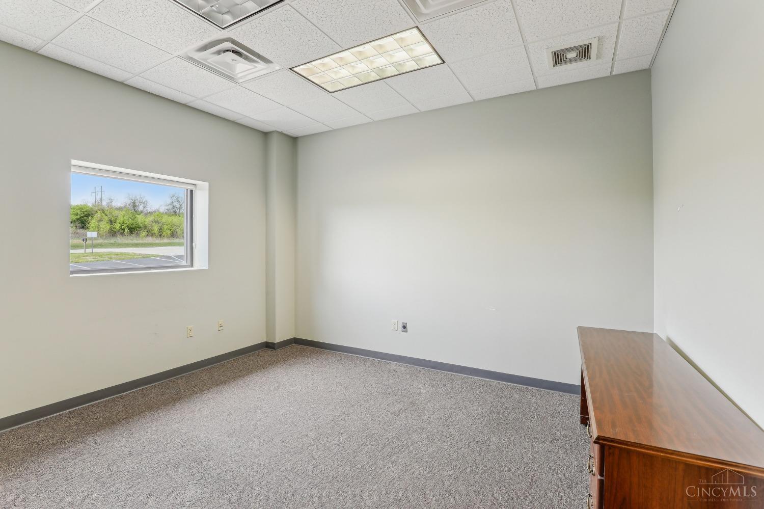 60 Overbrook Drive, Monroe, OH, 45050 — photo 17