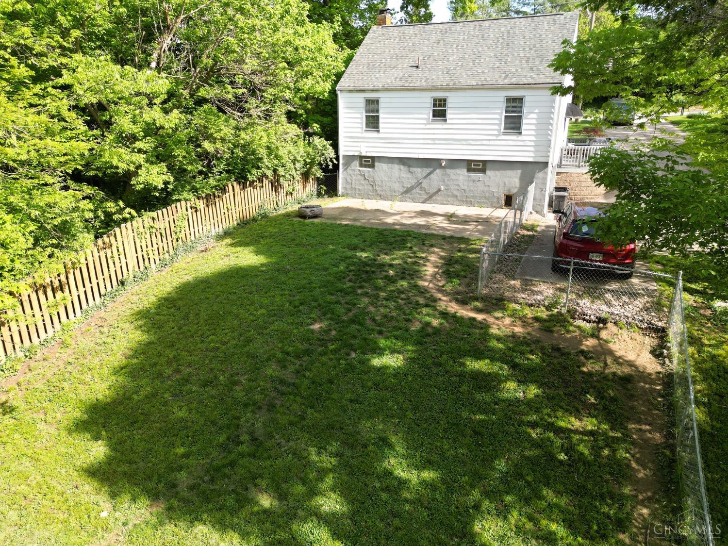 517 E State Road