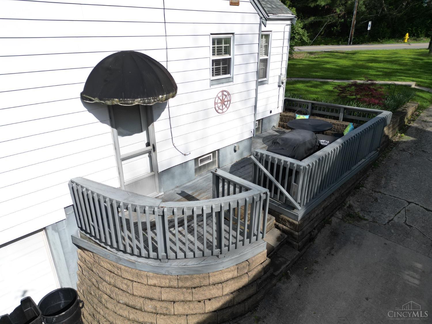 517 E State Road