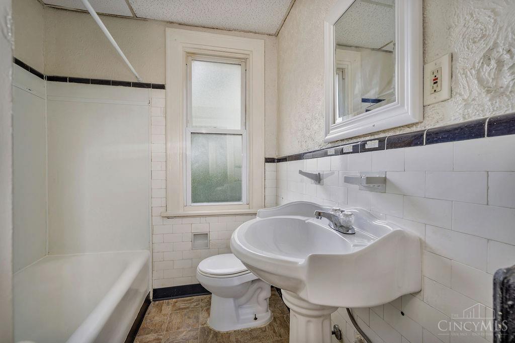1226 Rutledge Avenue, Cincinnati, OH, 45205 — photo 7