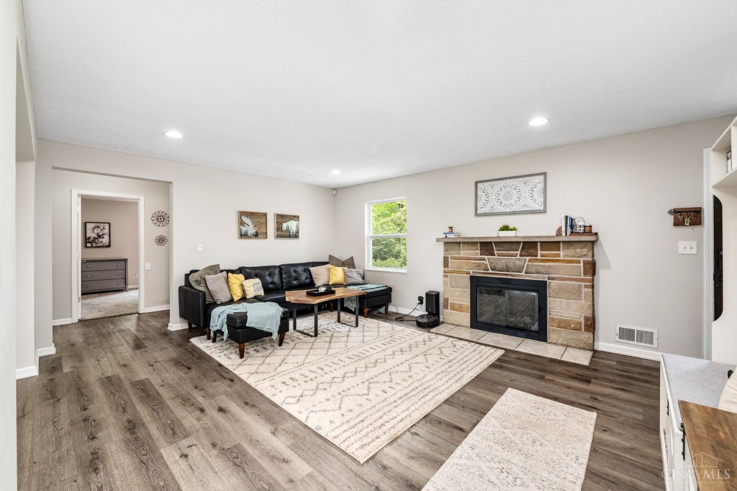 Homes for sale in Symmes Twp, OH | 10624 Fallis Rd, Symmes Twp, OH 45140 | MLS# 1839804