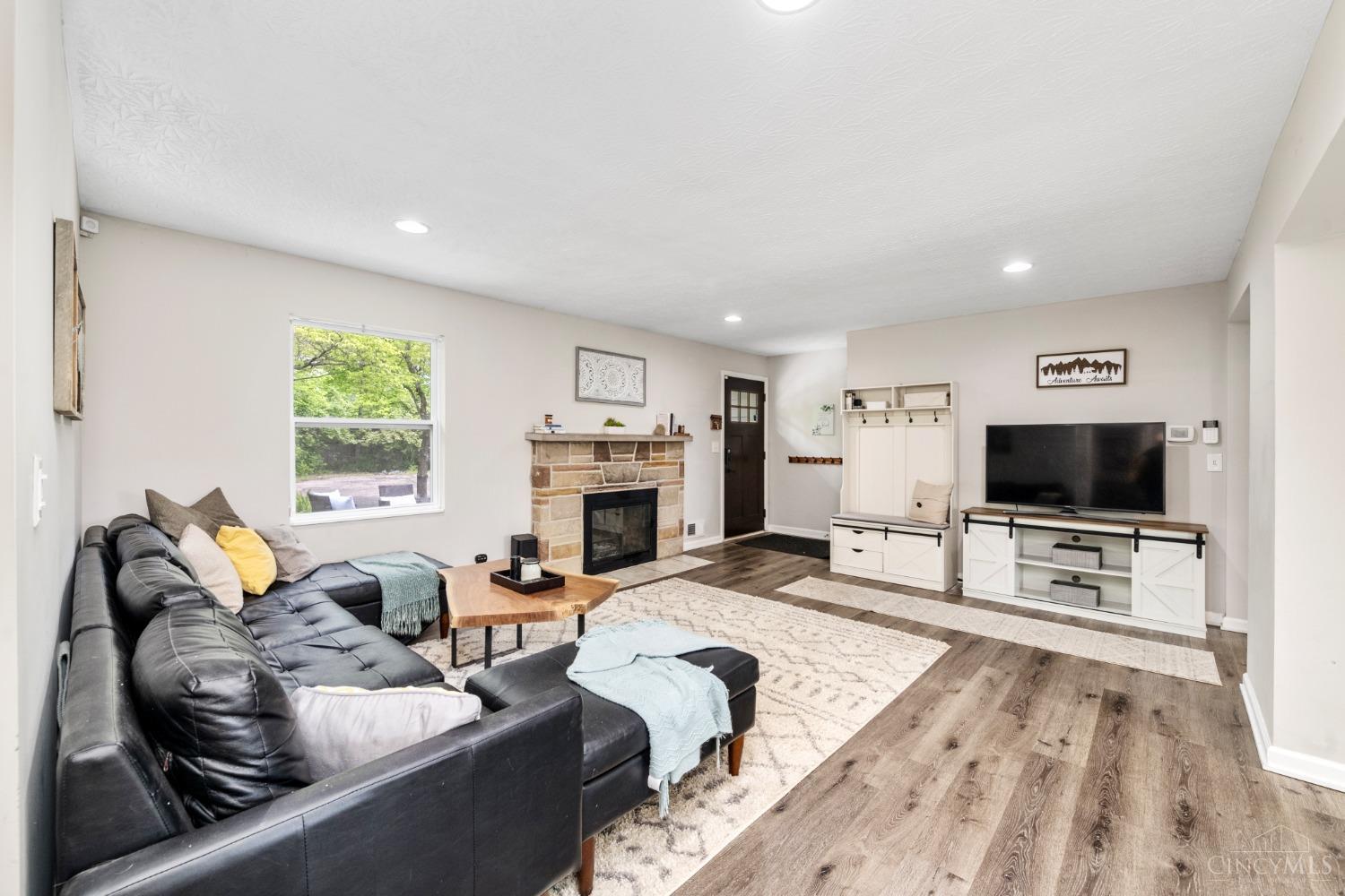 Homes for sale in Symmes Twp, OH | 10624 Fallis Rd, Symmes Twp, OH 45140 | MLS# 1839804