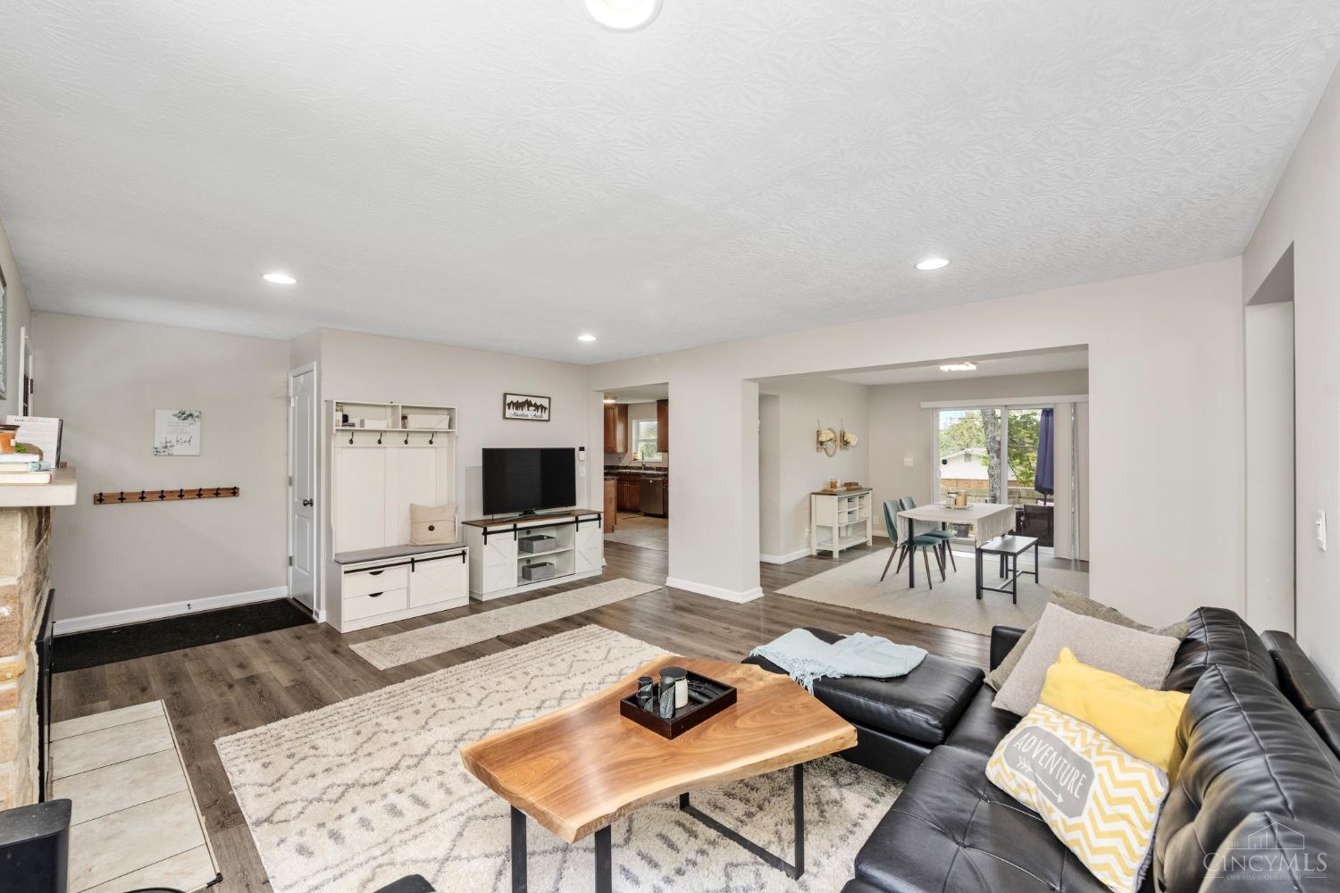 Homes for sale in Symmes Twp, OH | 10624 Fallis Rd, Symmes Twp, OH 45140 | MLS# 1839804