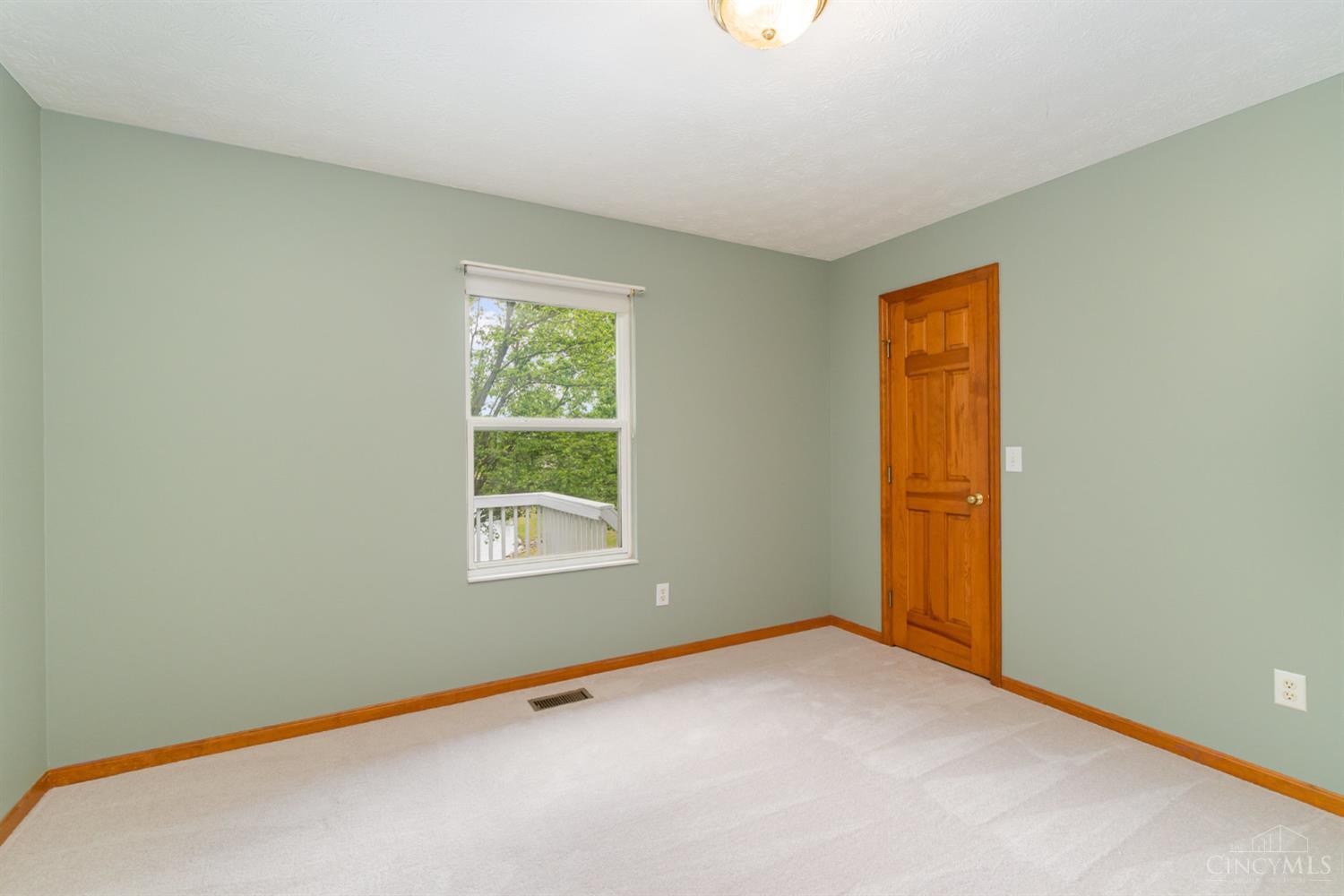 4560 Pond Meadows Court