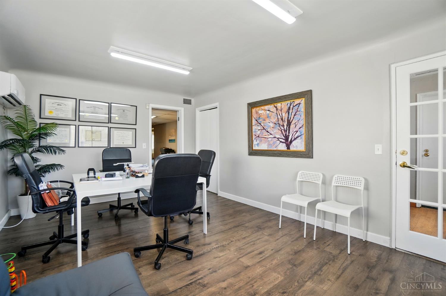 7540 Reading Road, Cincinnati, OH, 45237 — photo 50