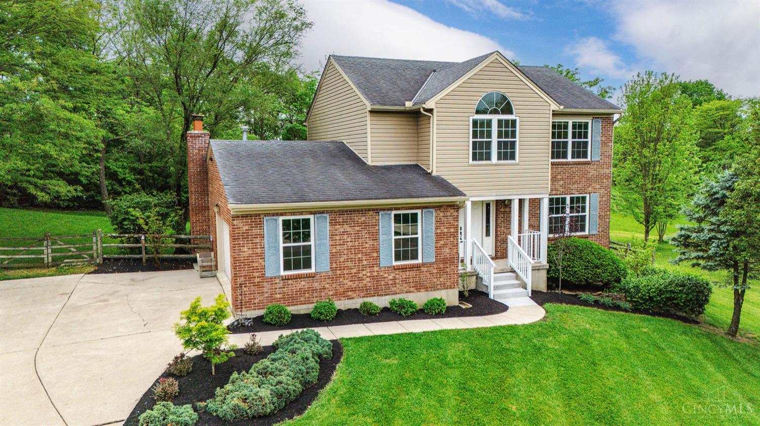 Move-in Ready Two-Story with Large Yard on a cul-de-sac! This beautifully updated three-bedroom home features fresh paint and new carpet throughout. Enjoy the convenience of two full bathrooms and one half bath. The desirable side-entry garage enhances curb appeal.  A standout feature is the expansive yard, perfect for outdoor enjoyment. Inside, discover a comfortable and functional two-story layout. This home offers a refreshed living space and is ready for you to make it your own!