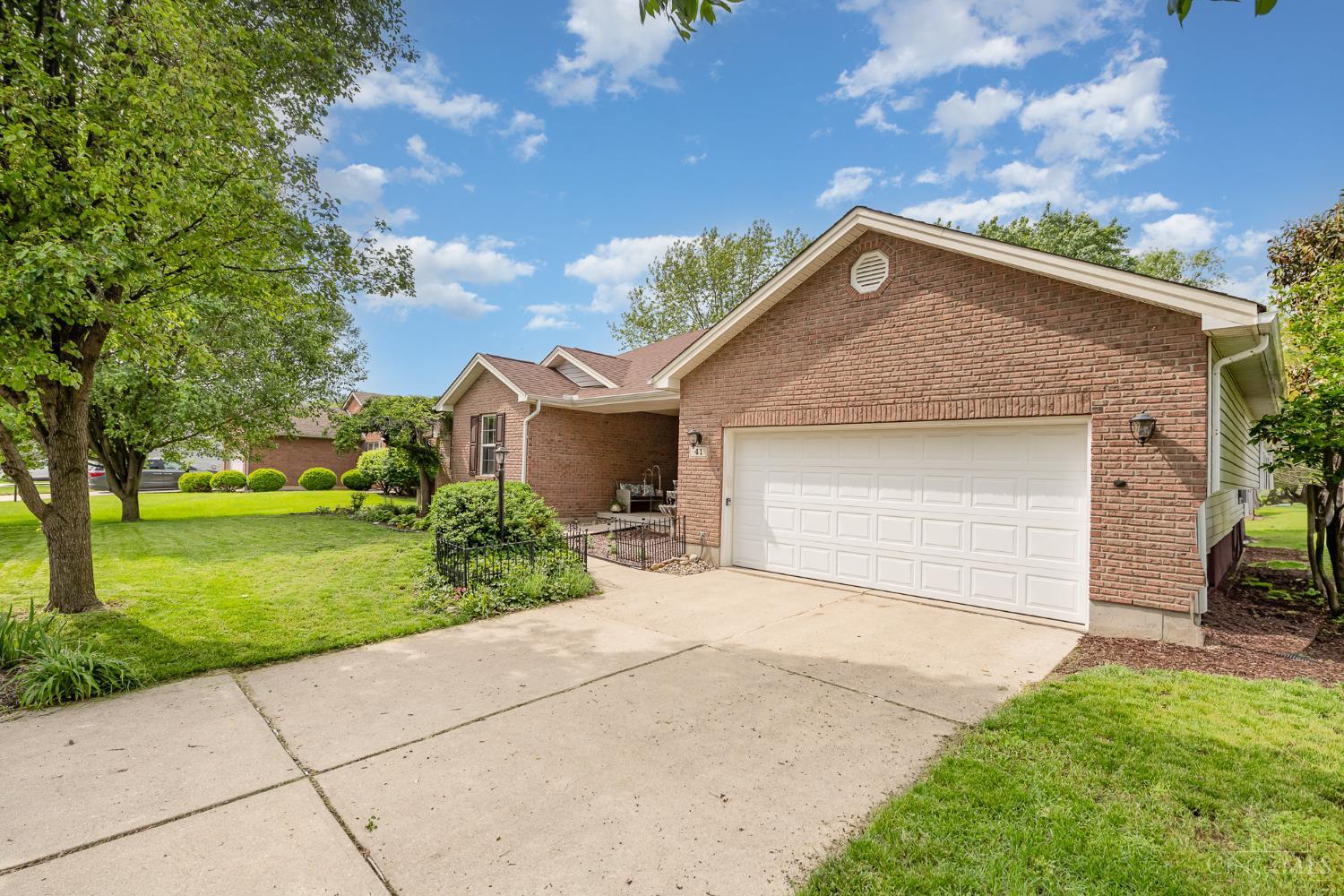 41 Hillsdale Drive