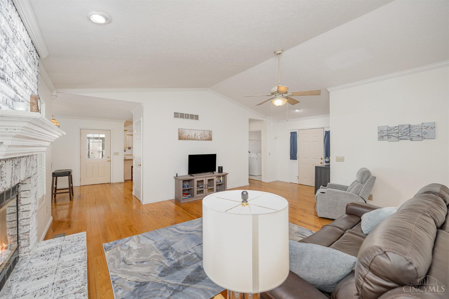 41 Hillsdale Drive