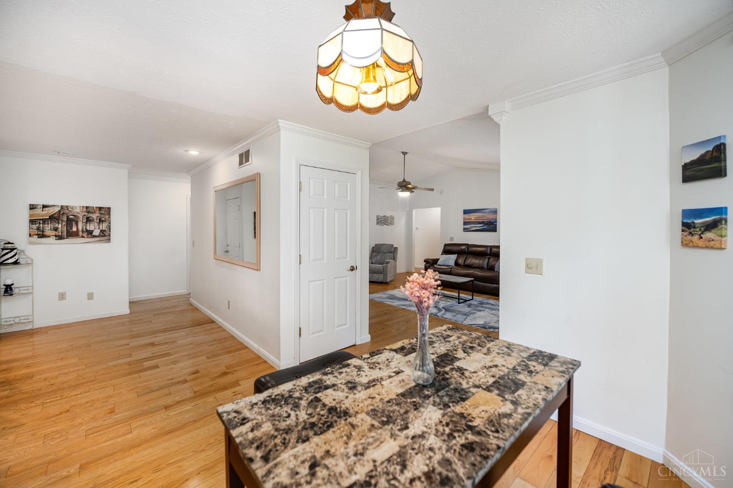 41 Hillsdale Drive