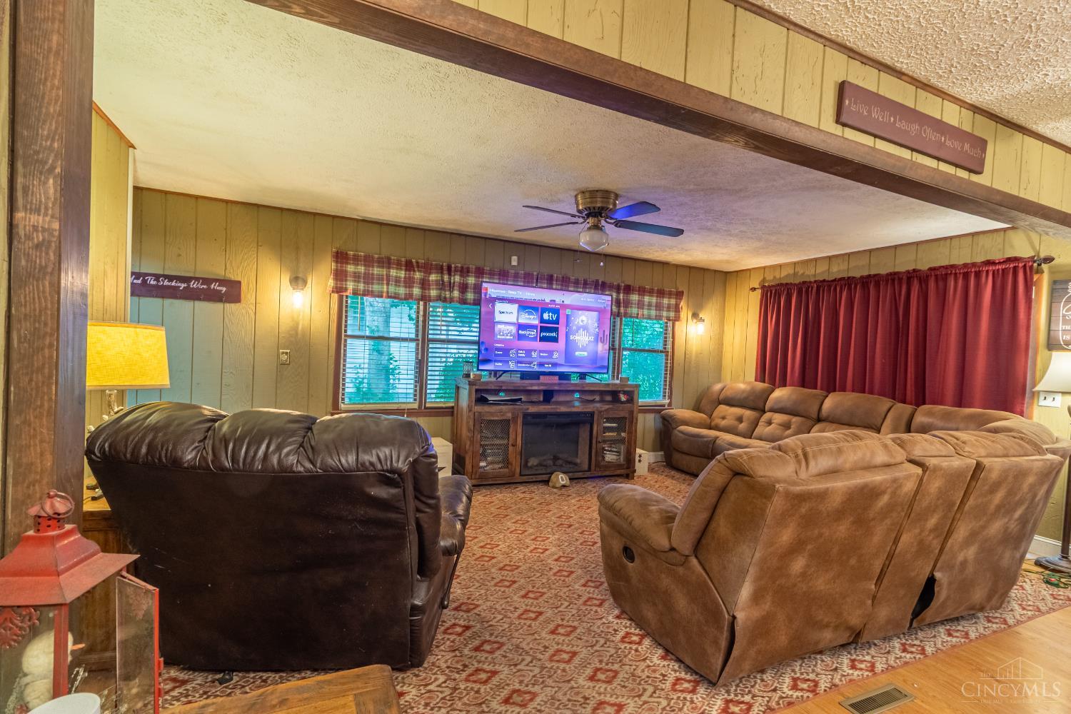 813 Jack Roush Way