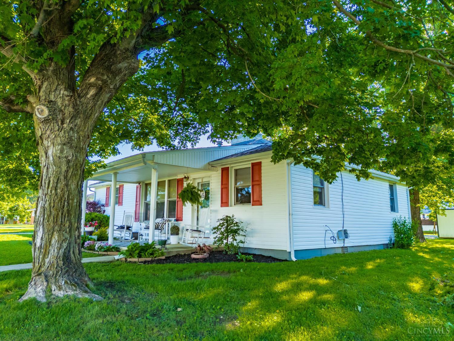 128 Grove Street