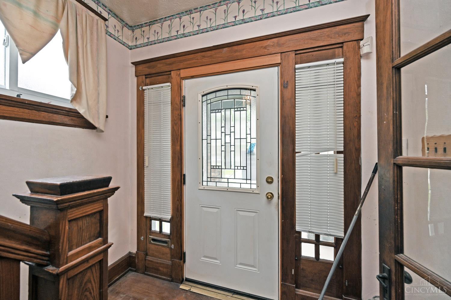 Homes for sale in Cincinnati, OH | 1917 Webman Ct, Cincinnati, OH 45223 | MLS# 1842663