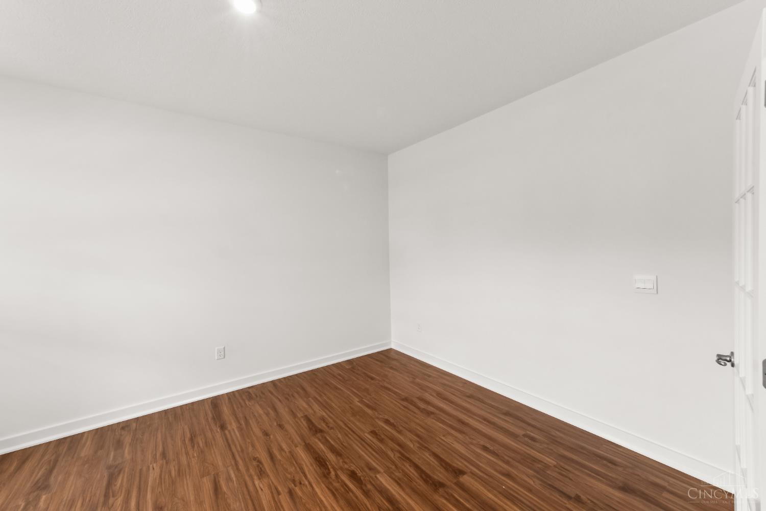 8729 Deer Glen Court, Miami Twp, OH, 45002 — photo 9