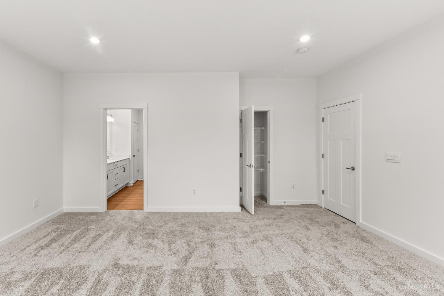 8729 Deer Glen Court, Miami Twp, OH, 45002 — photo 22