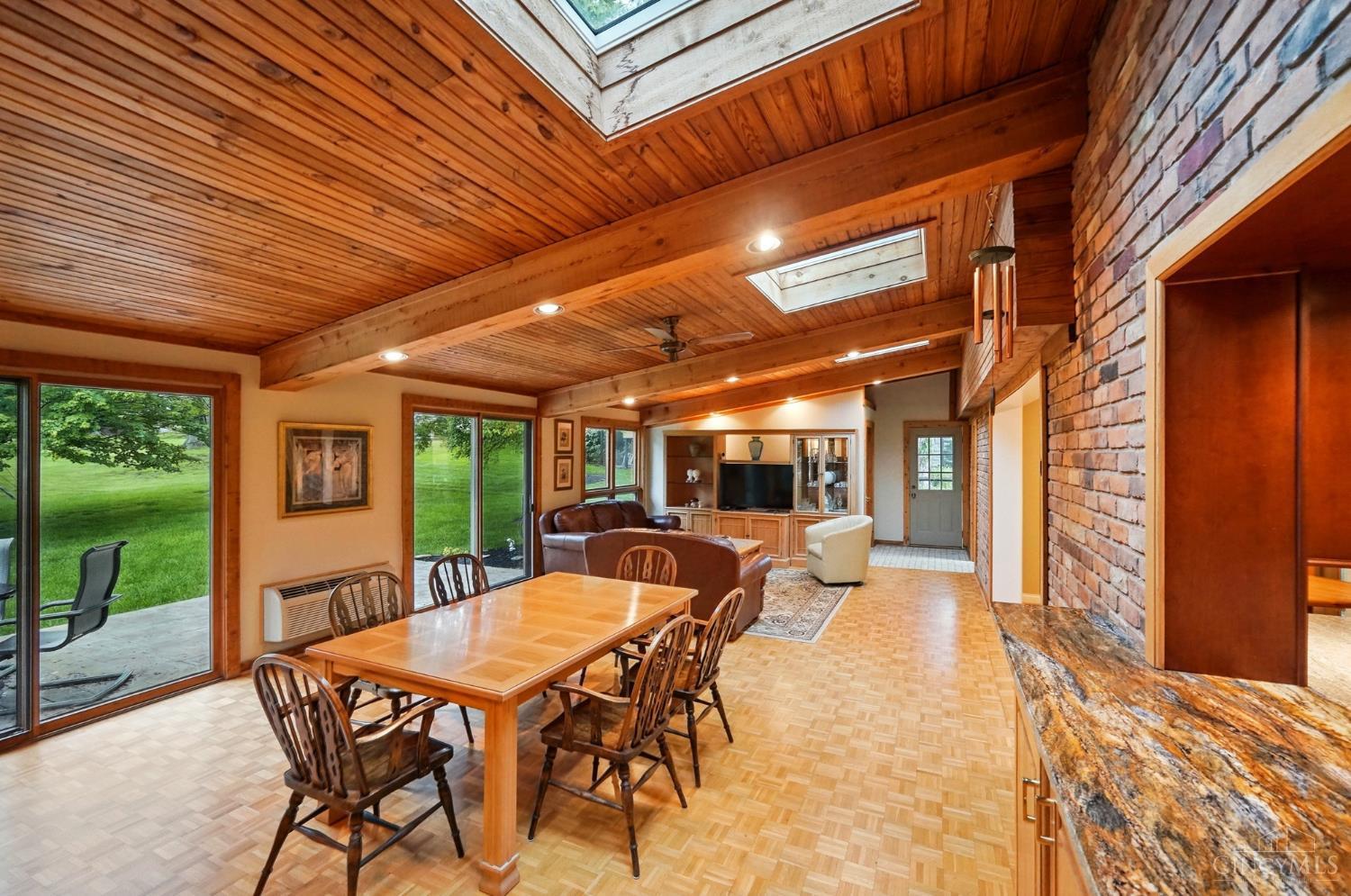 2165 Cablecar Court