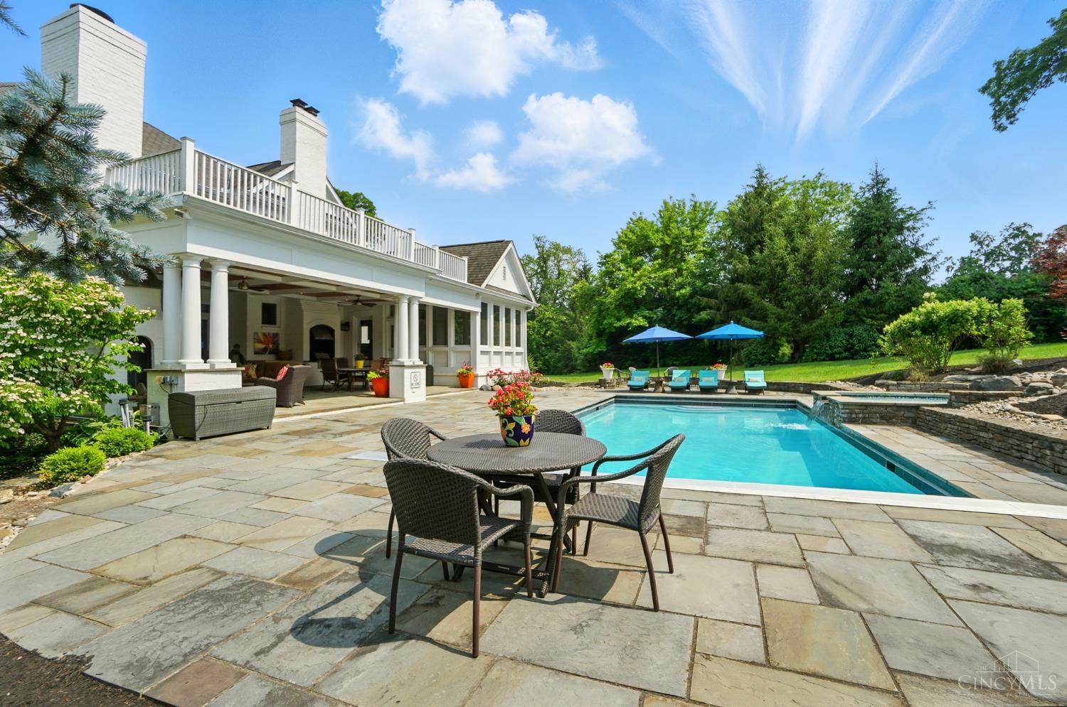 8175 Manor Hill Lane