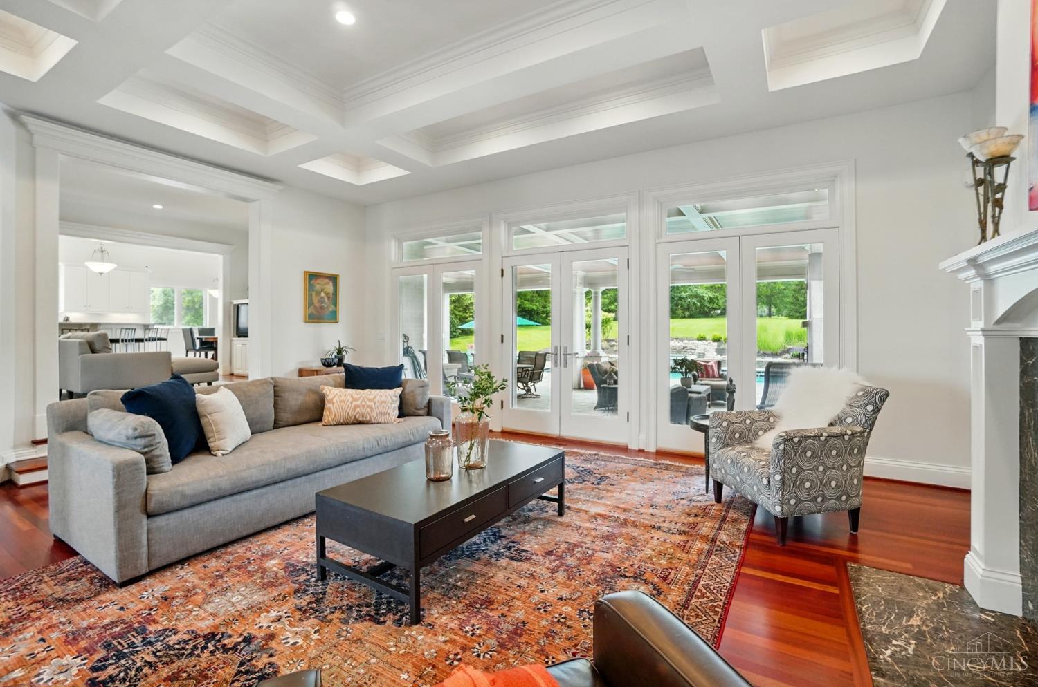 8175 Manor Hill Lane