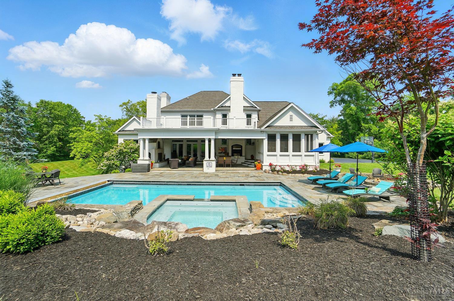 8175 Manor Hill Lane