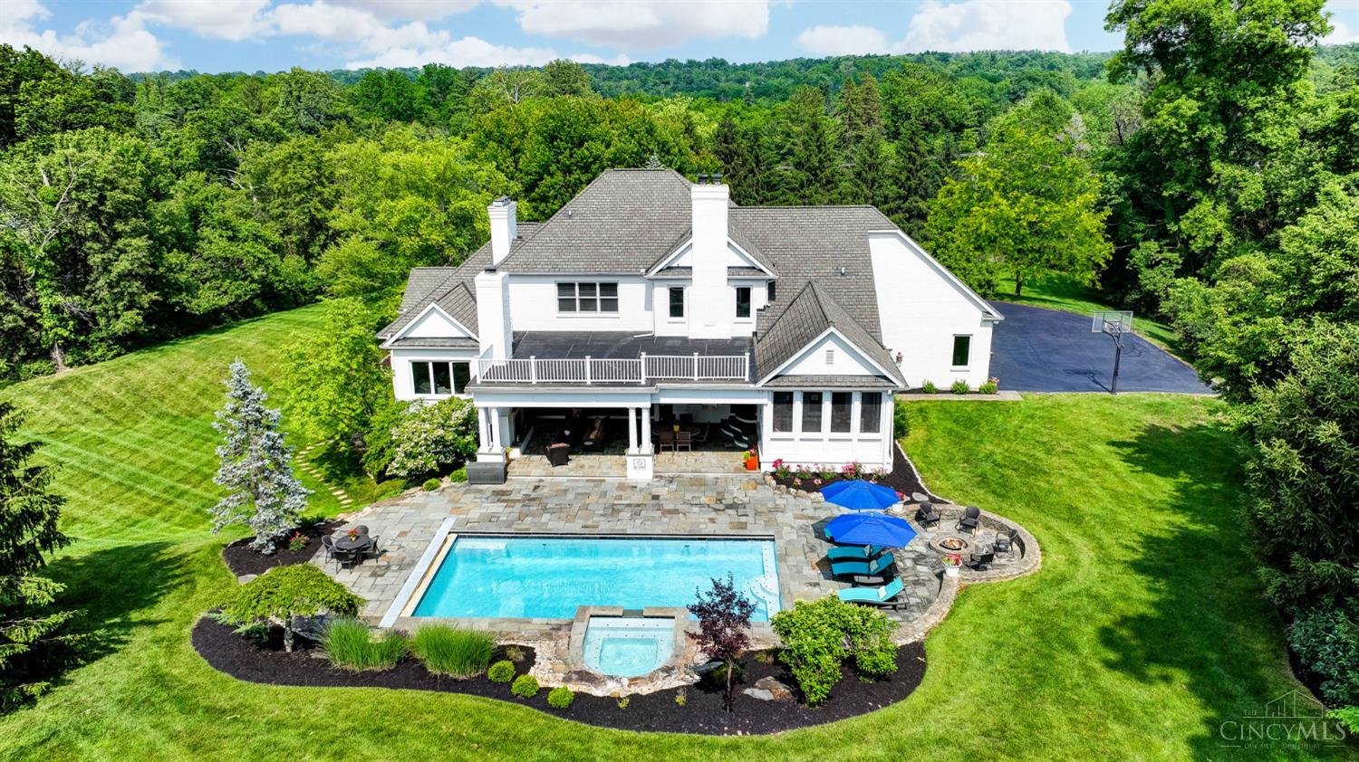8175 Manor Hill Lane
