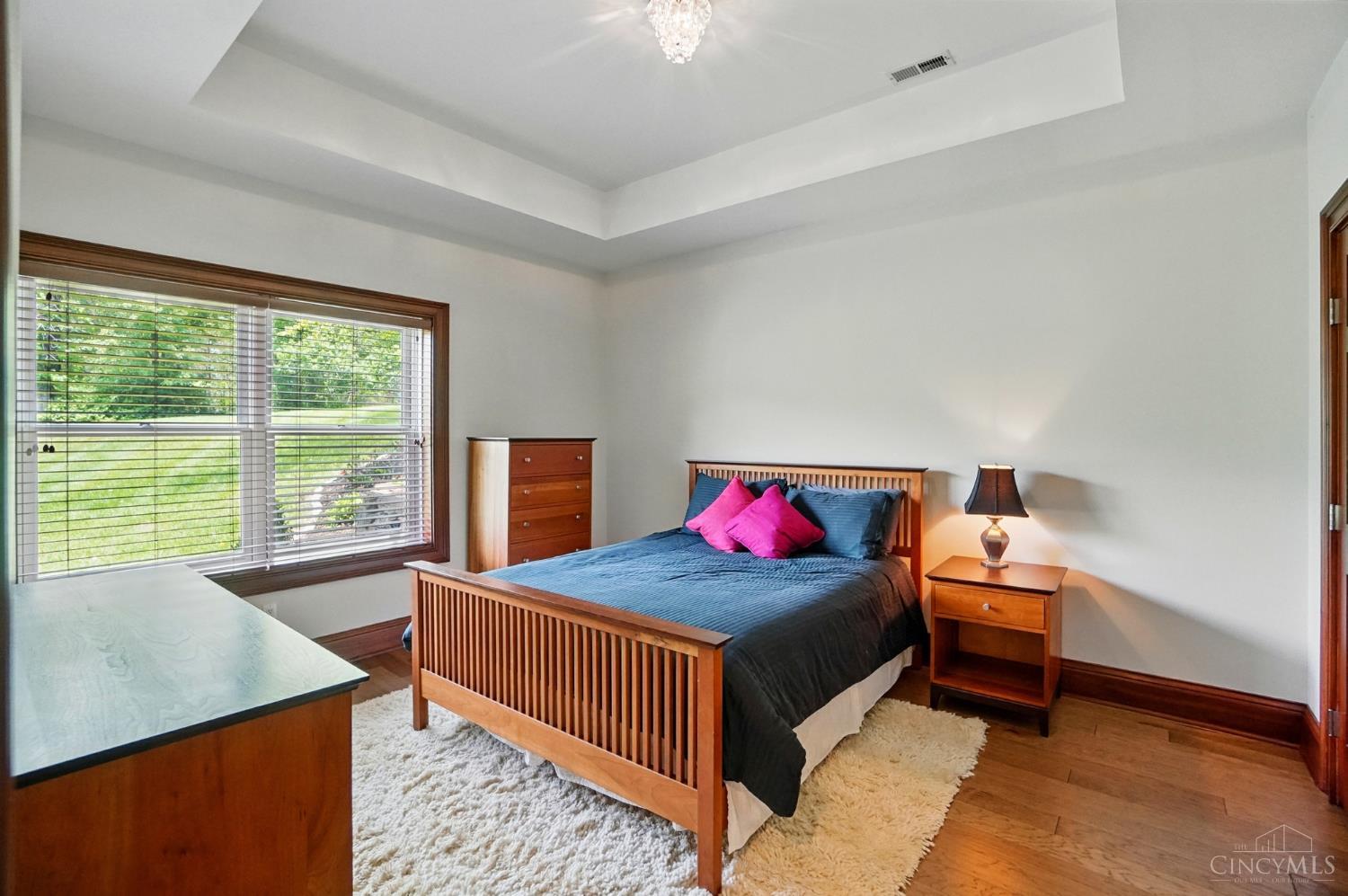 8175 Manor Hill Lane