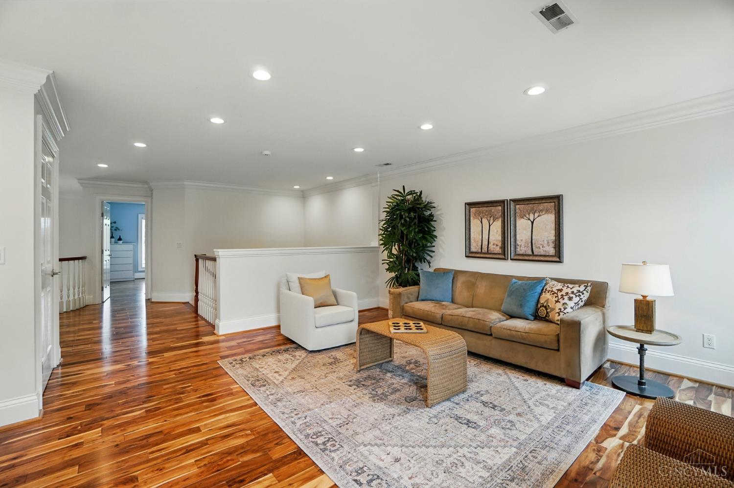 8175 Manor Hill Lane