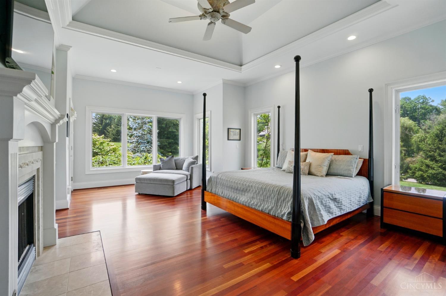 8175 Manor Hill Lane