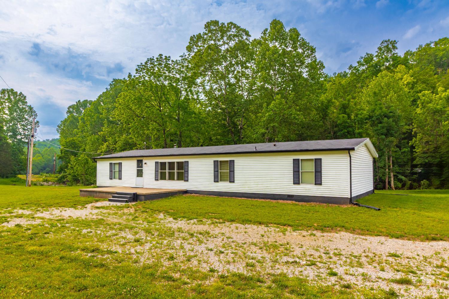 3460 Logans Ln