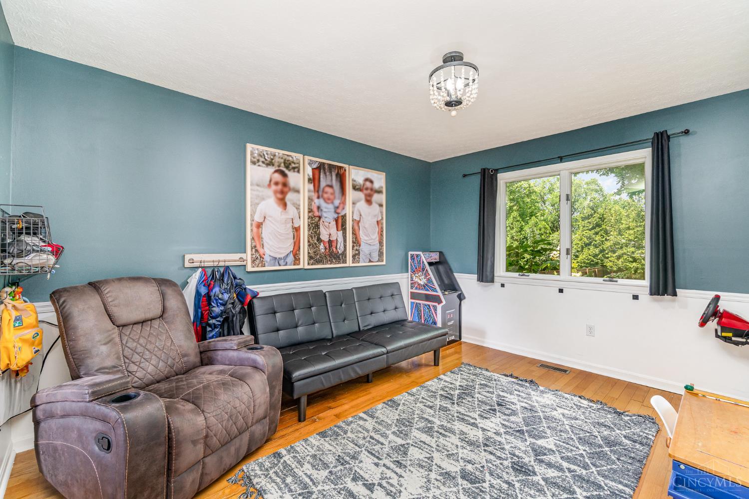 7567 Cinnamon Woods Drive