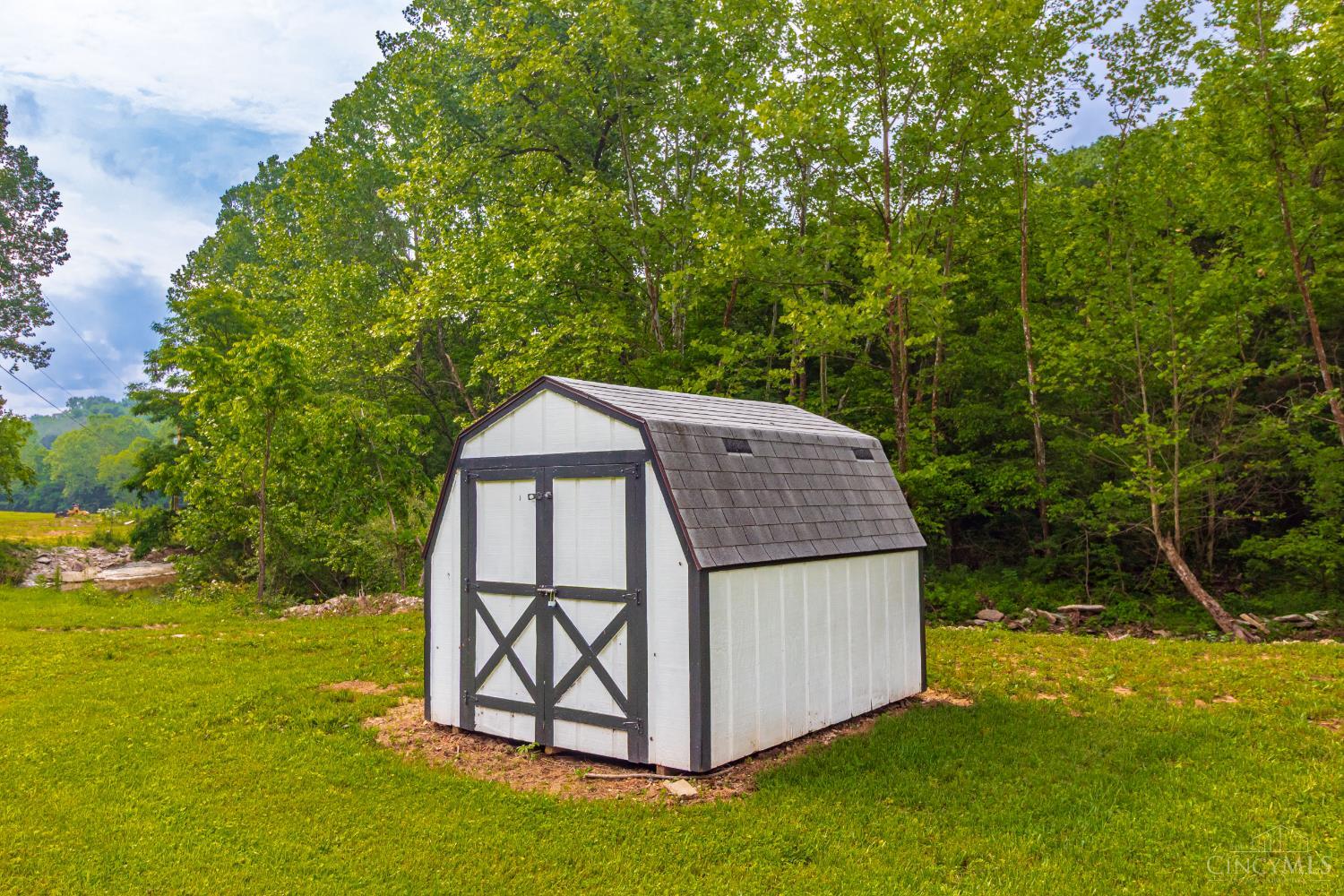 3460 Logans Ln