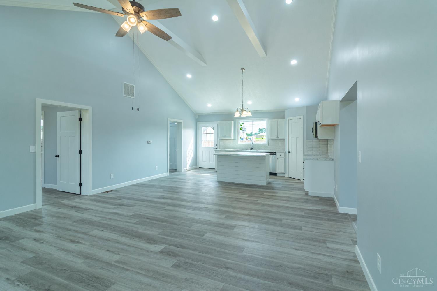 93 Evergreen Drive
