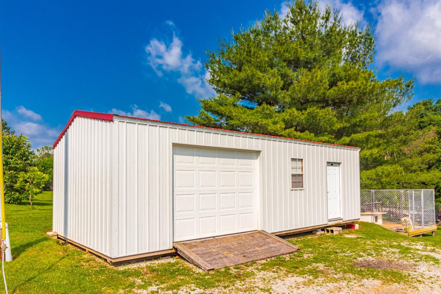 1601 Thompson Hill Road