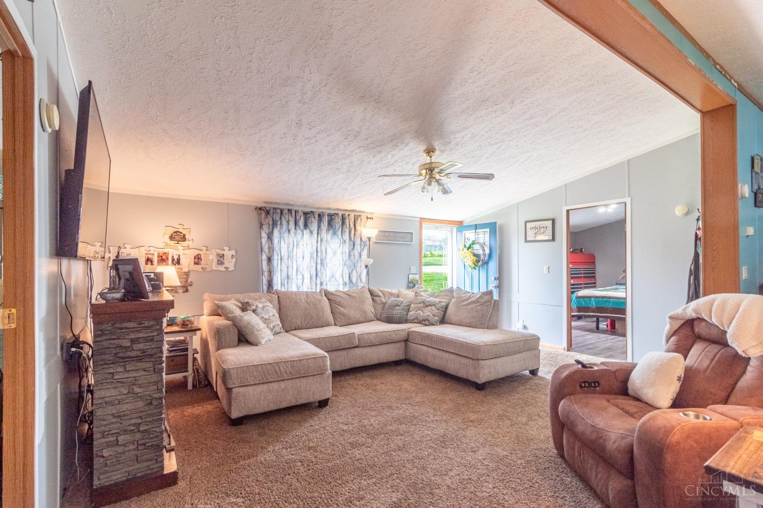 1601 Thompson Hill Road