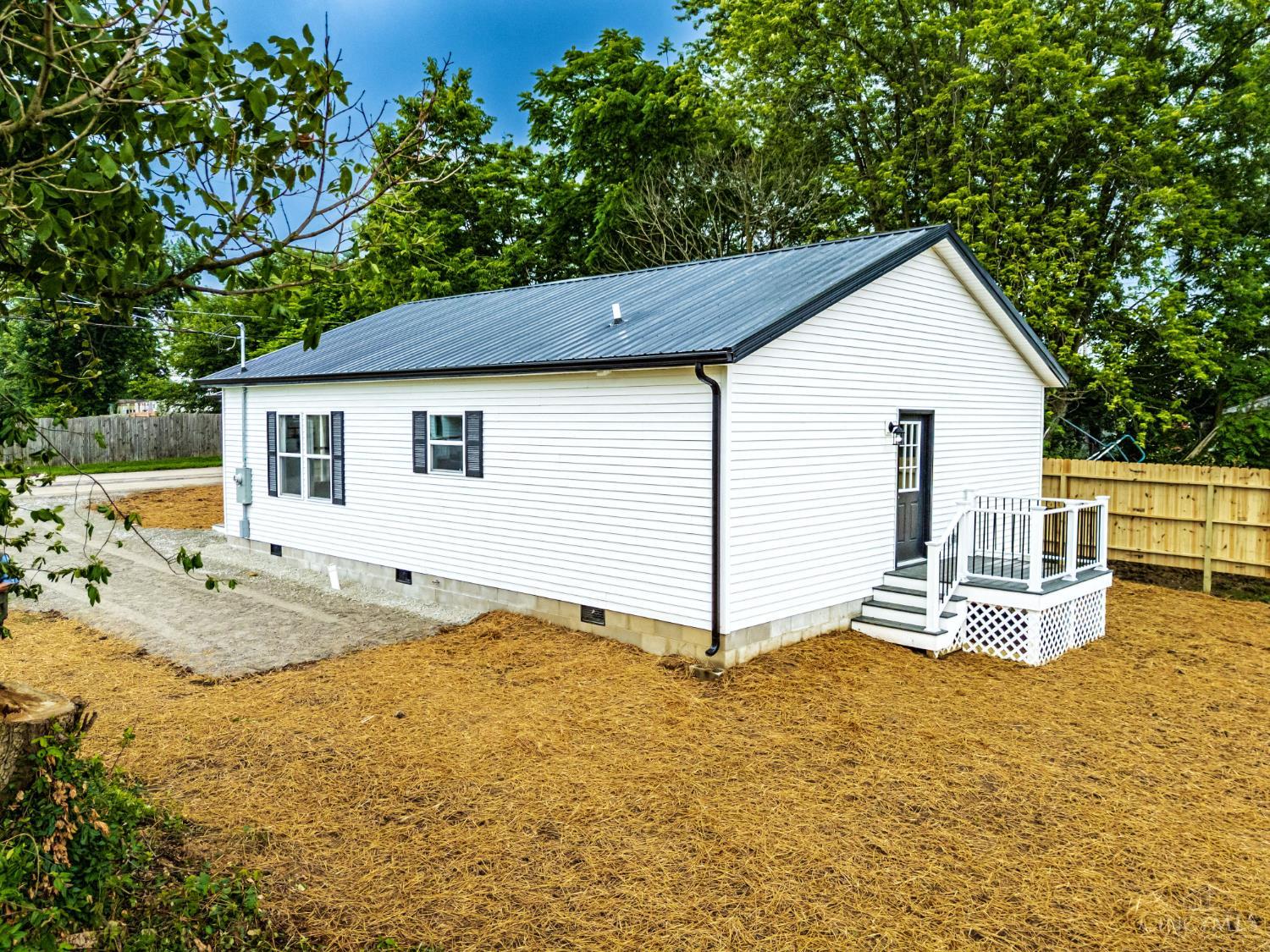 707 Boyd Avenue
