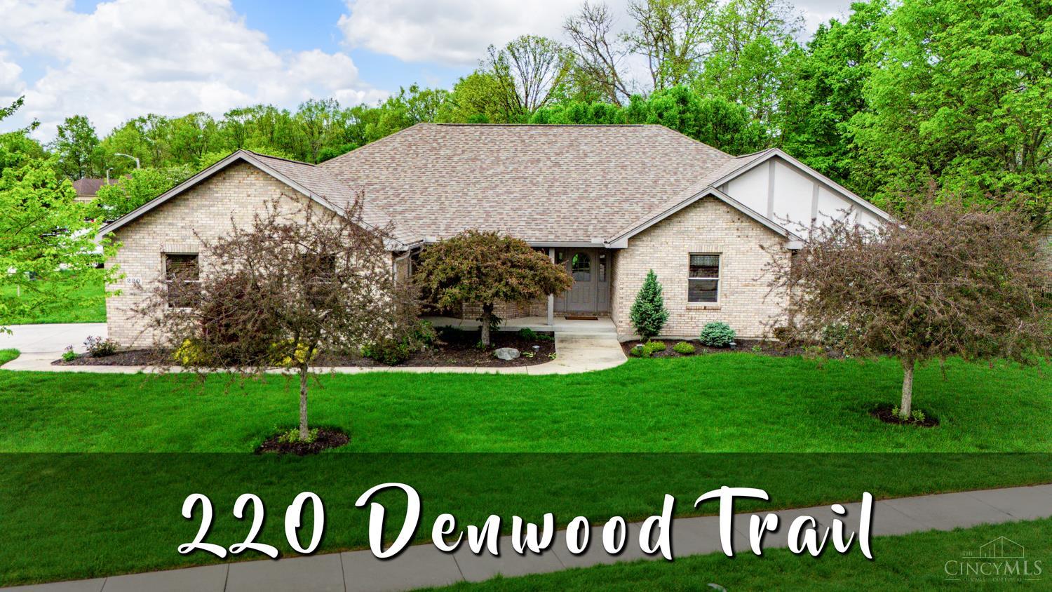 Homes for sale in Englewood, OH | 220 Denwood Trl, Englewood, OH 45315 | MLS# 1845108