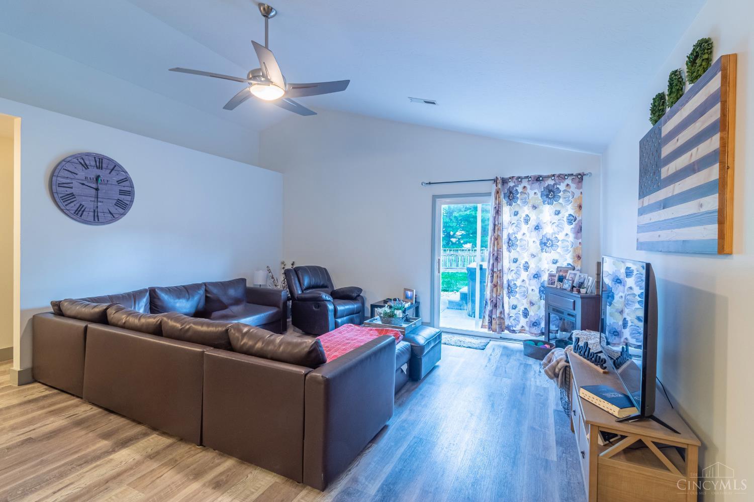1019 Canterbury Lane