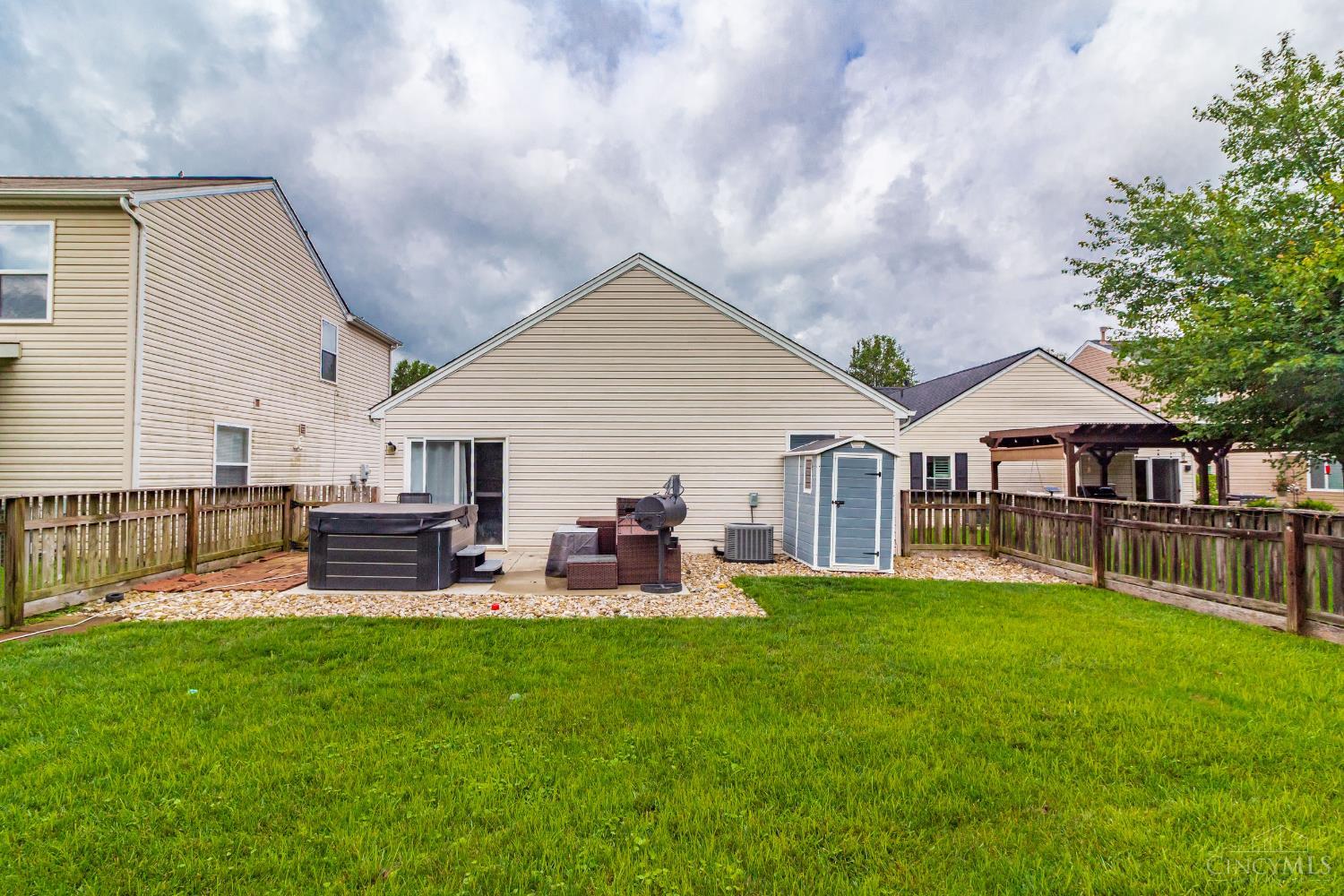 1019 Canterbury Lane