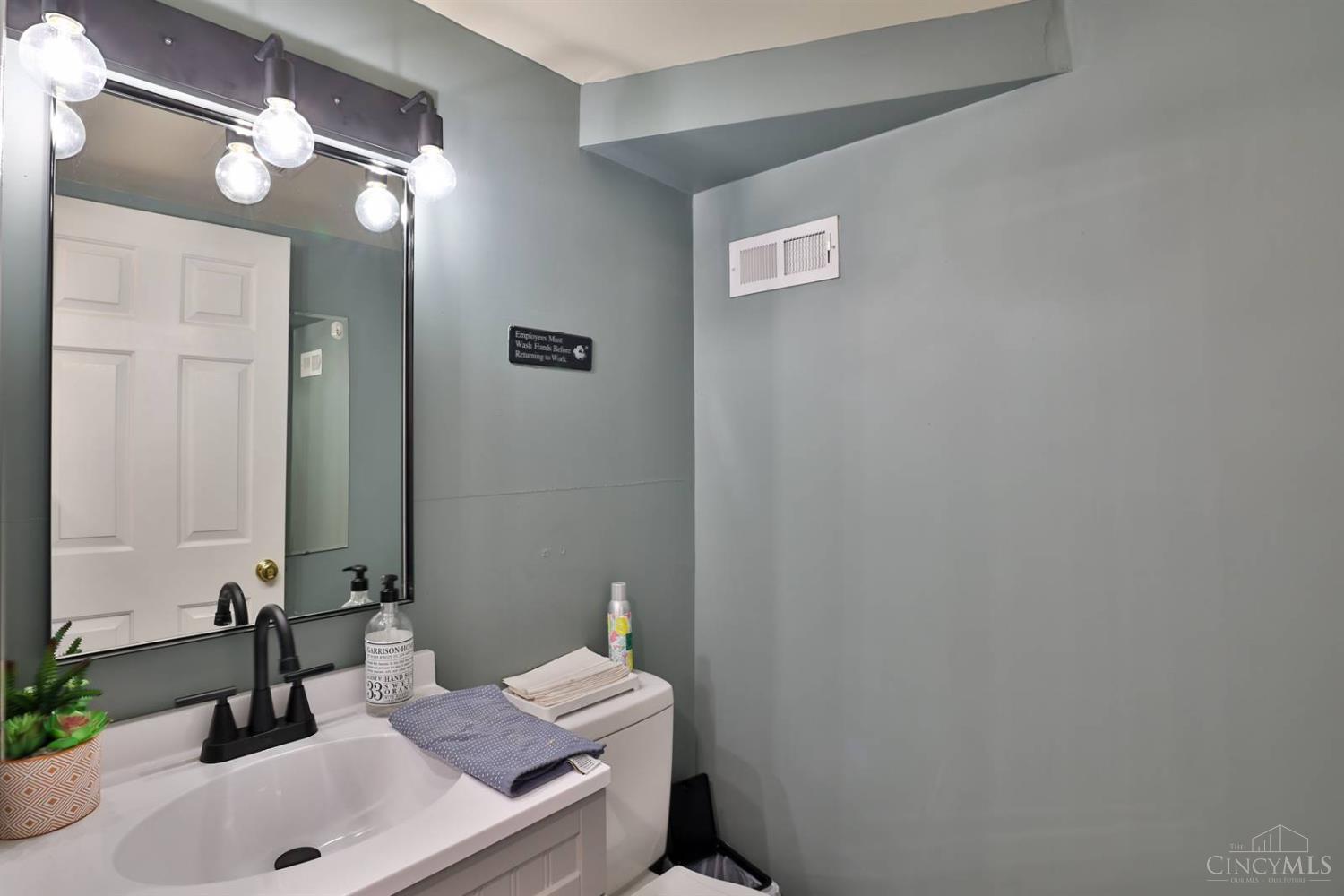 2039 Madison Road, Cincinnati, OH, 45208 — photo 30
