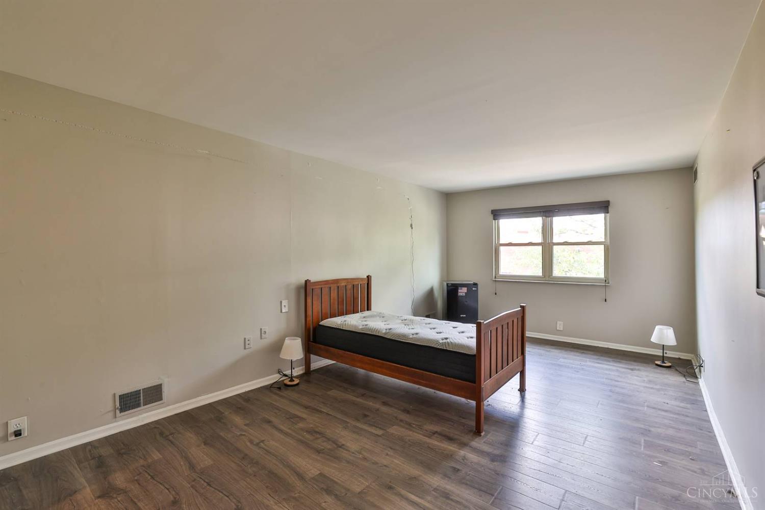 2039 Madison Road, Cincinnati, OH, 45208 — photo 14