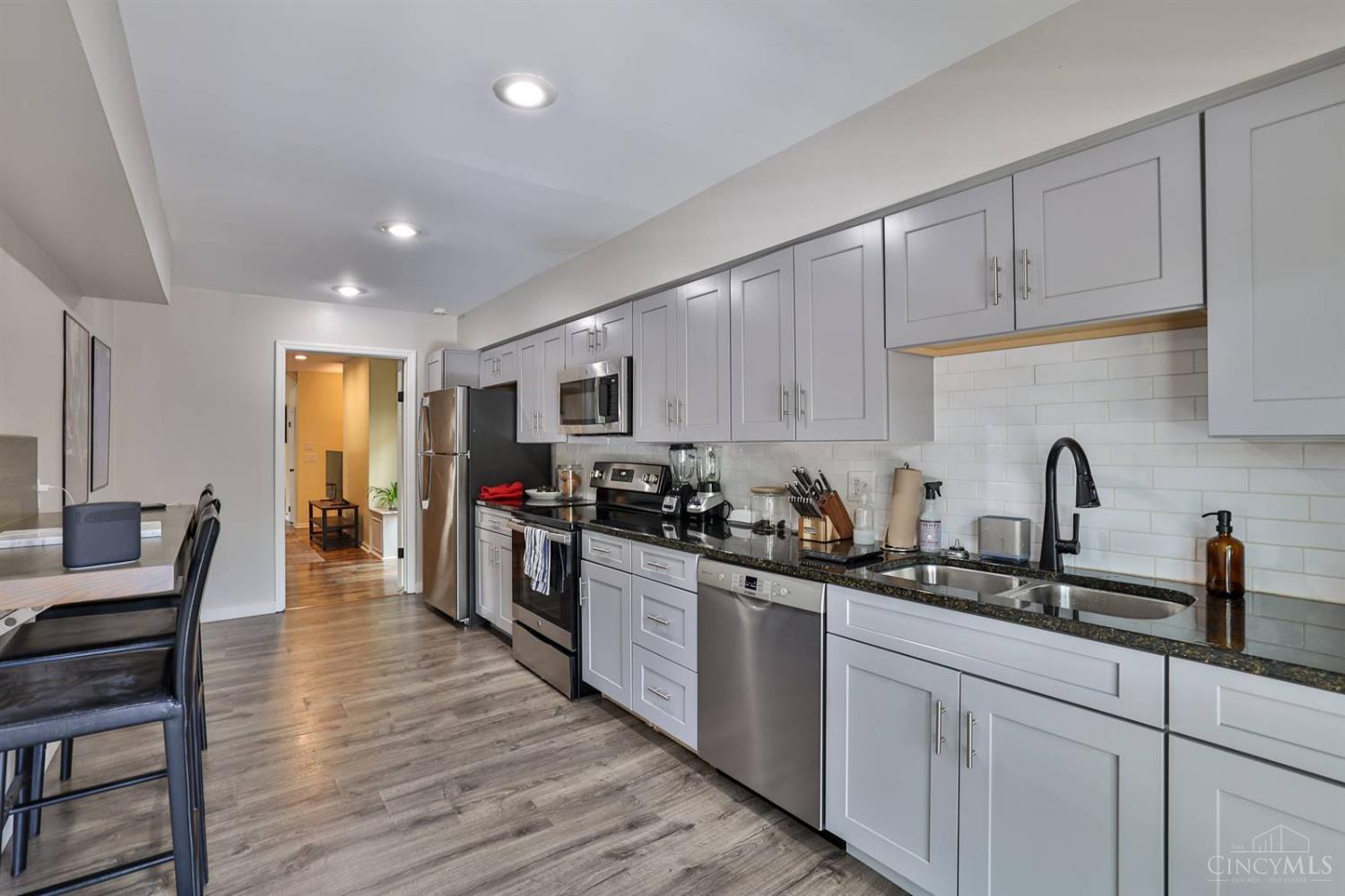 2039 Madison Road, Cincinnati, OH, 45208 — photo 13