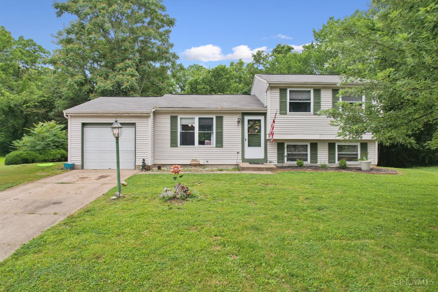 Homes for sale in Union Twp, OH | 1167 Muirwood Ln, Union Twp, OH 45103 | MLS# 1846077