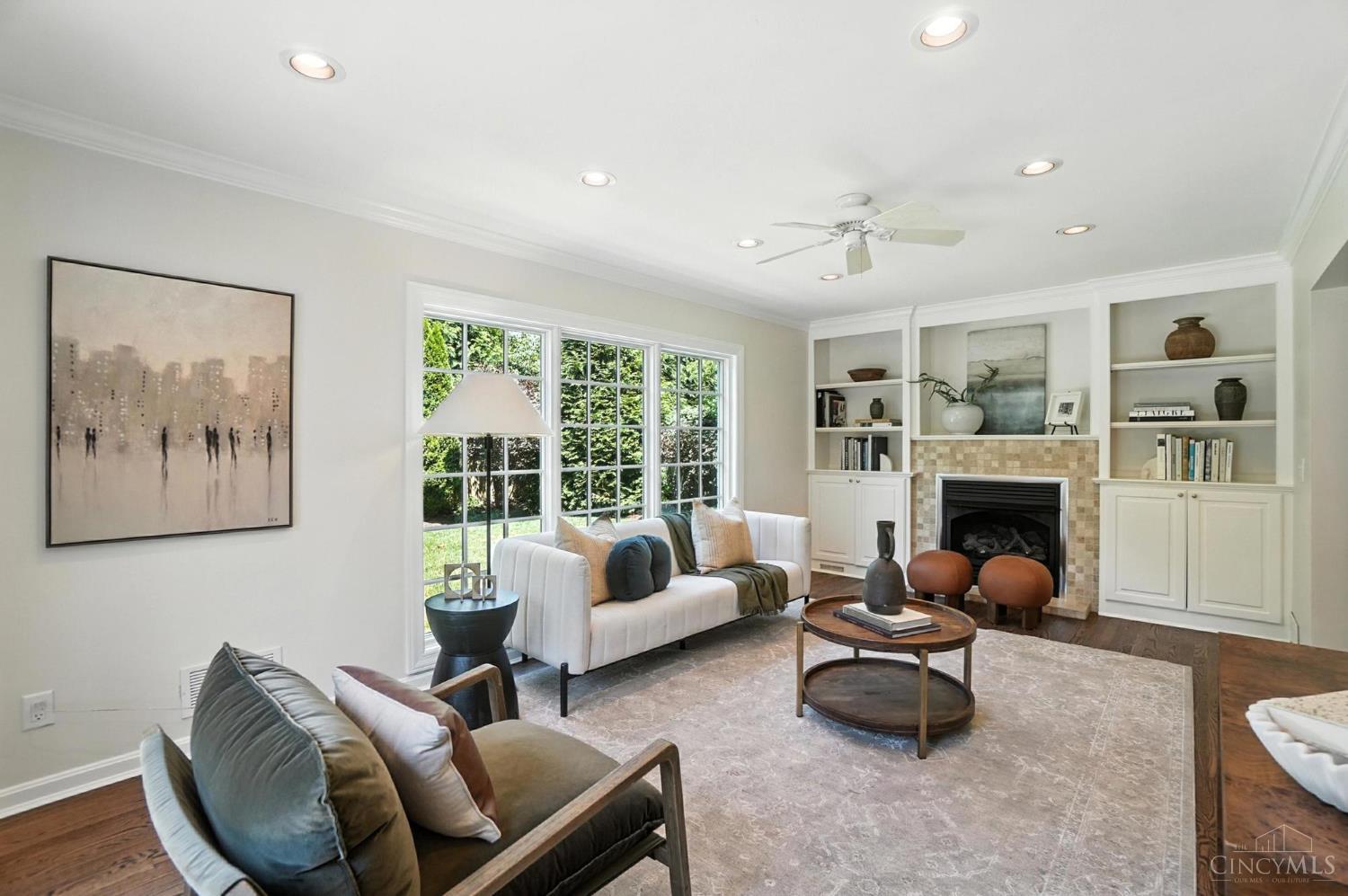 3831 Broadview Drive
