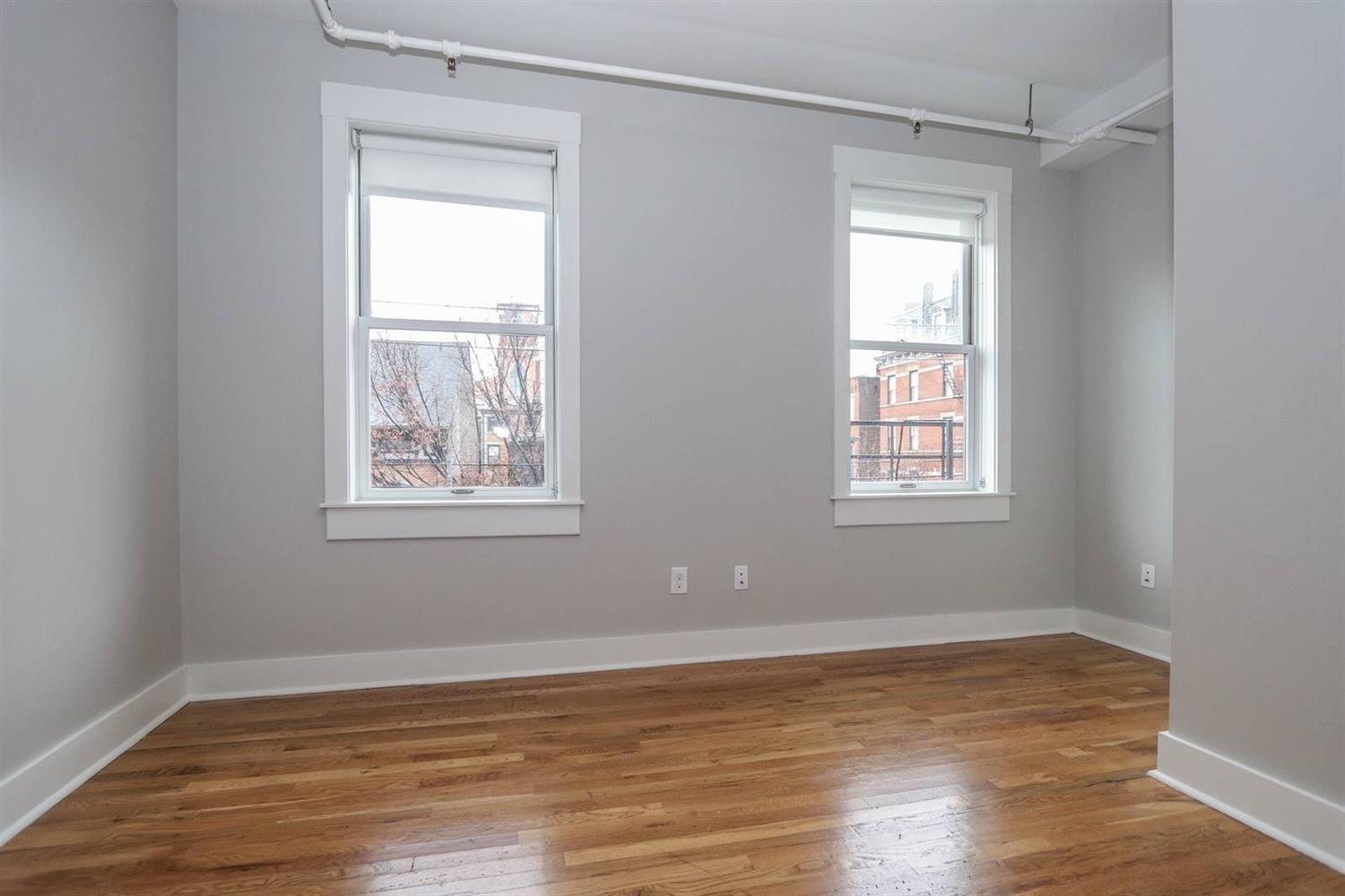 13 W Fifteenth Street