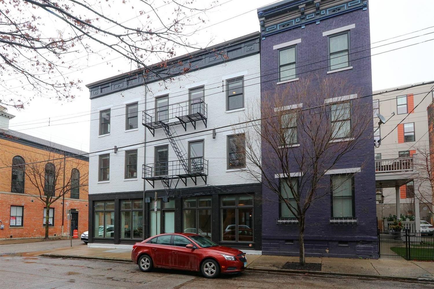 13 W Fifteenth Street