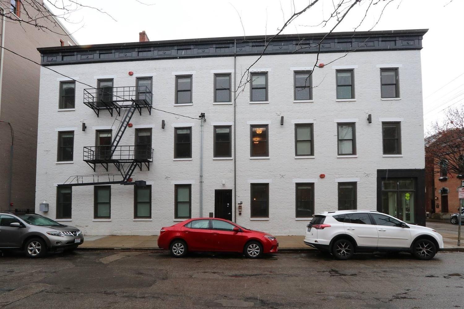 13 W Fifteenth Street