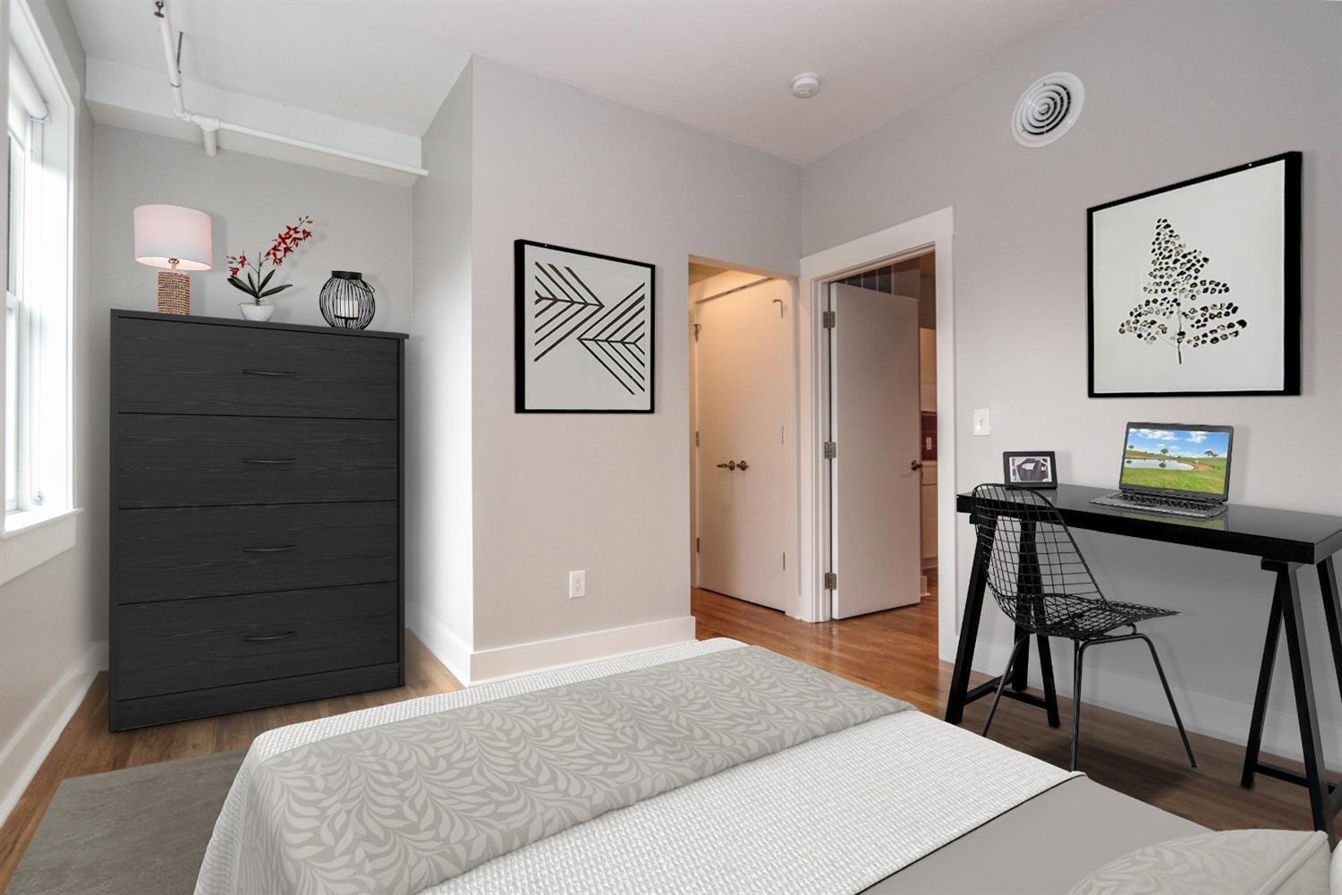 13 W Fifteenth Street