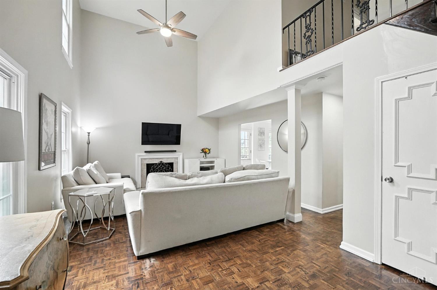 Homes for sale in Cincinnati, OH | 854 Rue De La Paix #B1, Cincinnati, OH 45220 | MLS# 1847735