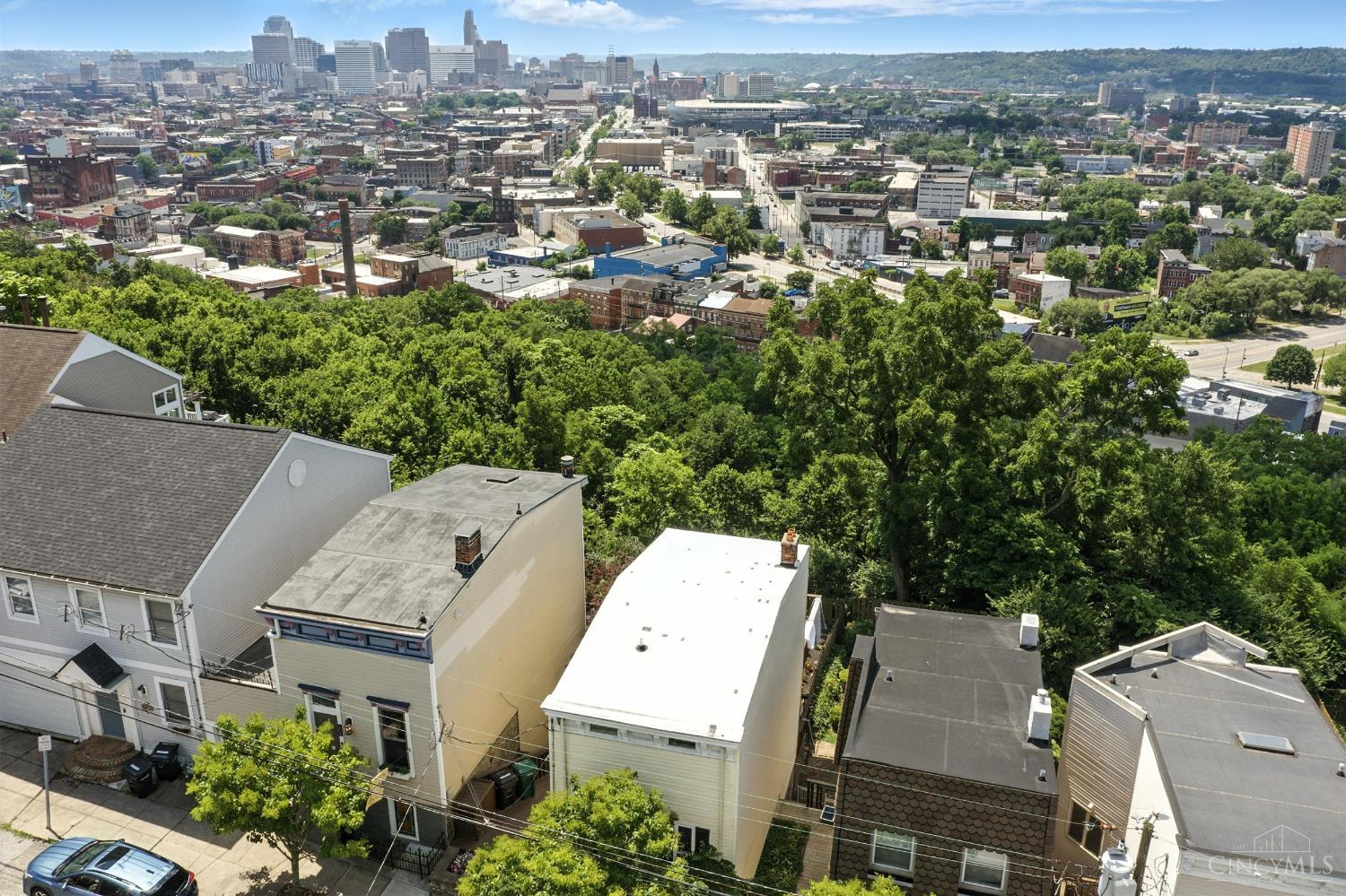 Homes for sale in Cincinnati, OH | 305 Klotter Ave, Cincinnati, OH 45219 | MLS# 1847749