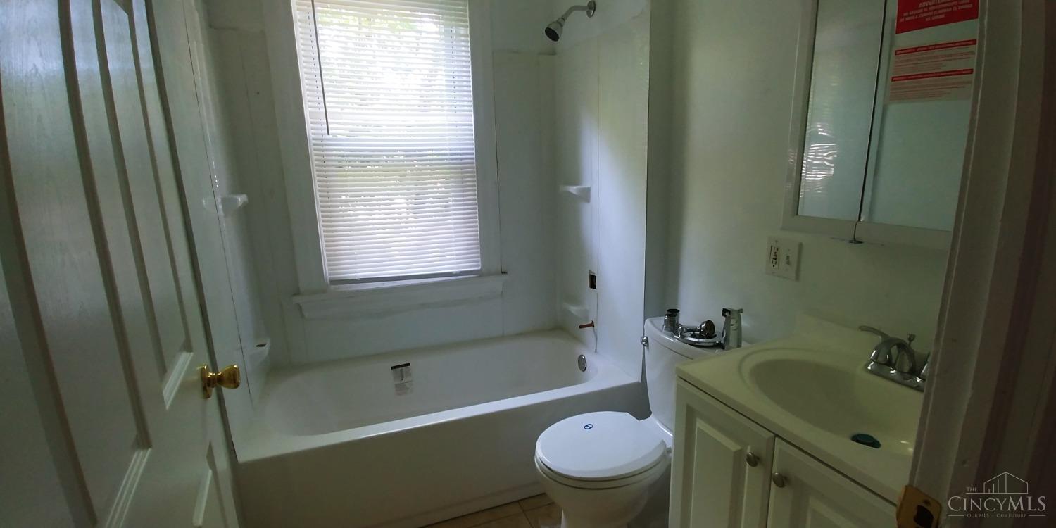 Homes for sale in Cincinnati, OH | 412 Elberon Ave, Cincinnati, OH 45205 | MLS# 1847916