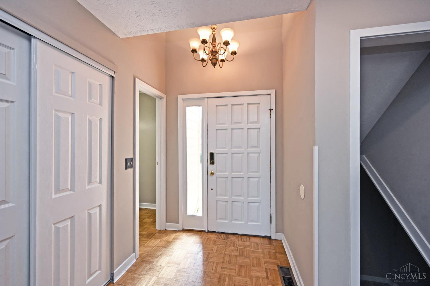 Homes for sale in Blue Ash, OH | 40 Carpenters Ridge, Blue Ash, OH 45241 | MLS# 1847887